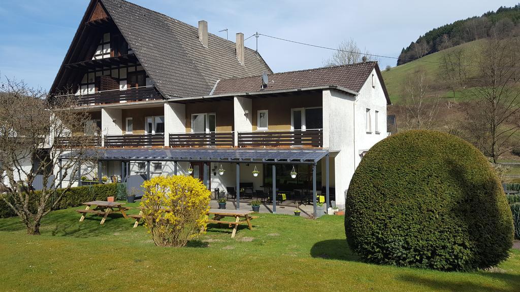 Hotel Tiefenhagen Sauerland Lennestadt Exterior foto