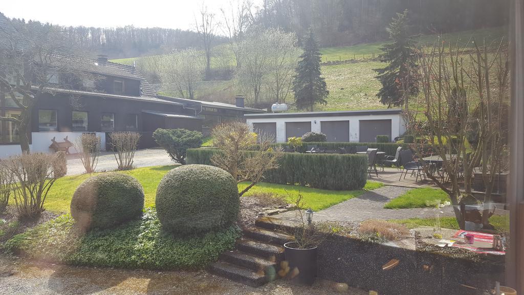 Hotel Tiefenhagen Sauerland Lennestadt Exterior foto